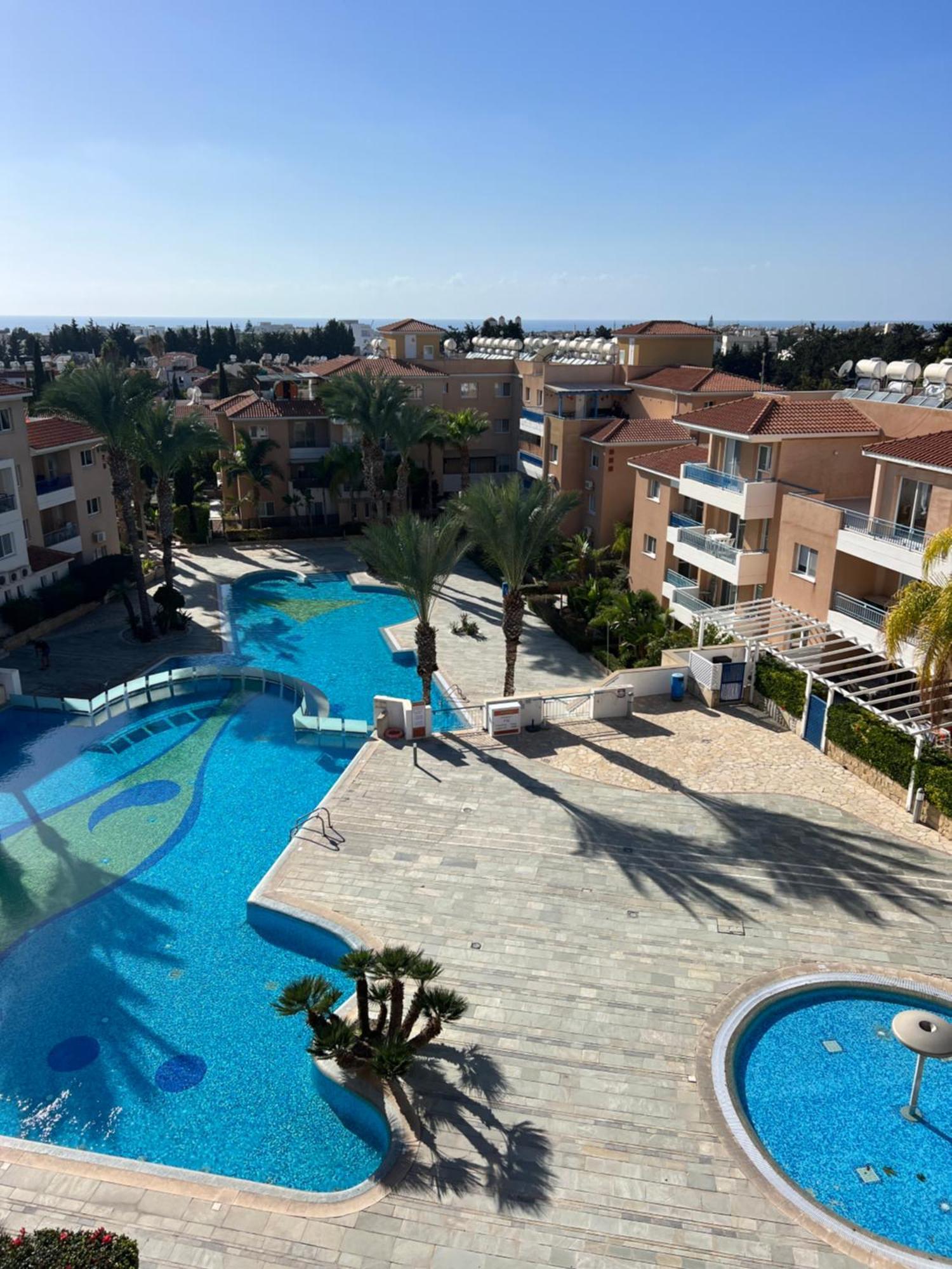 Iris Village Grand Apartment Paphos Eksteriør bilde