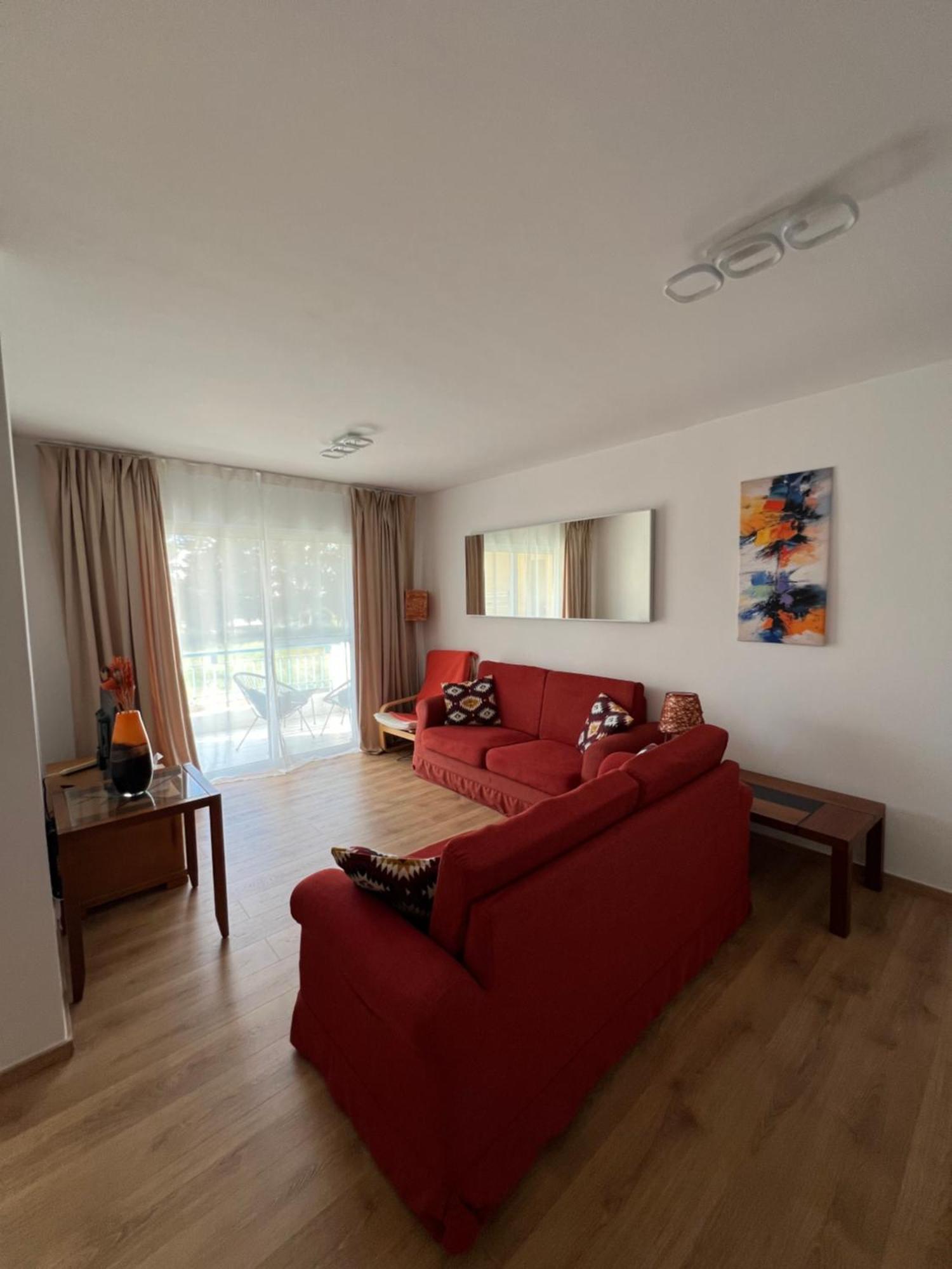 Iris Village Grand Apartment Paphos Eksteriør bilde