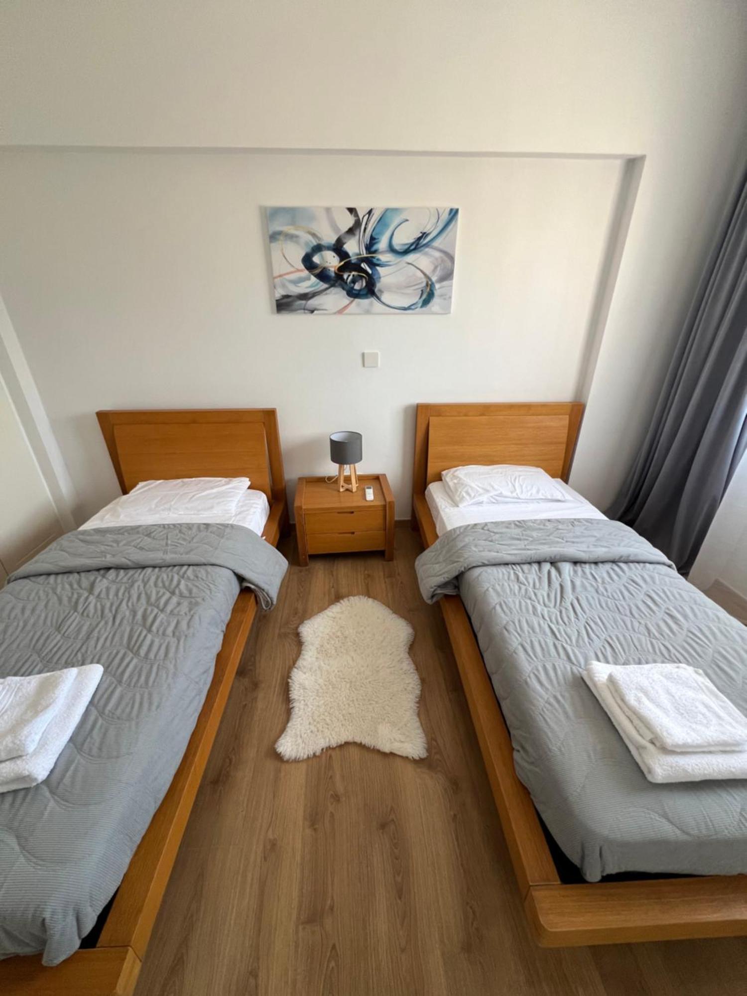 Iris Village Grand Apartment Paphos Eksteriør bilde